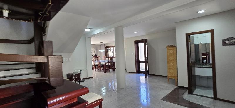 Comfort Space and Perfect Location - image 4