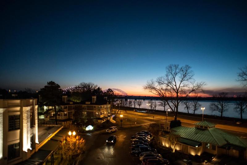 River Inn Of Harbor Town - image 8