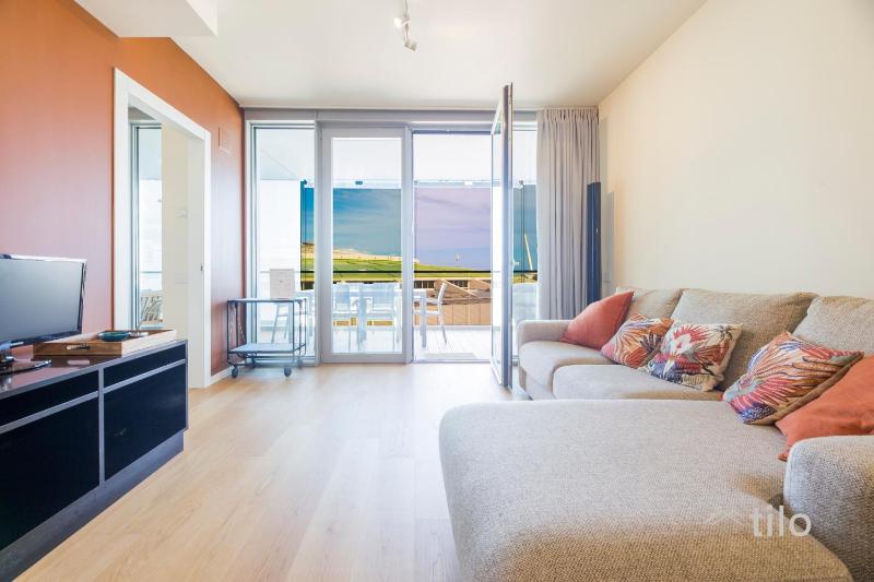 Waterfront Lux | 2BR | A/C| Parking By Tilo - image 19