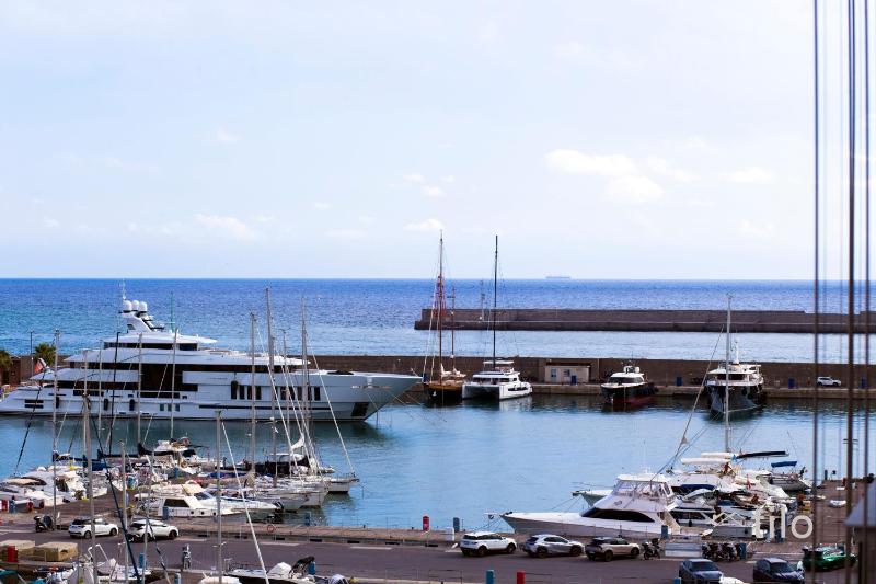 Waterfront Lux | 2BR | A/C| Parking By Tilo - image 3