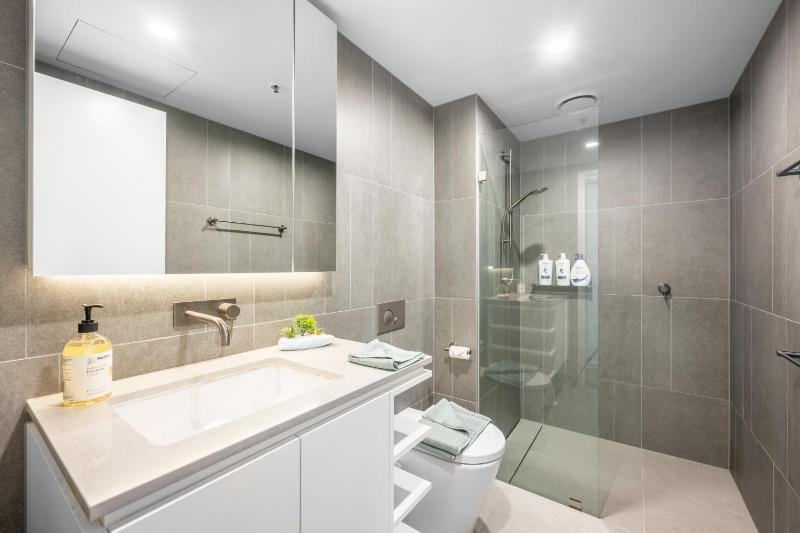 CBR CBDStylish 2BR Parkside Retreat w 2 parking - image 9