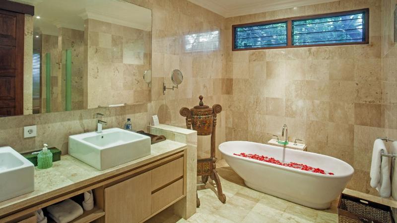 Villa Avalon by Elite Havens - image 6