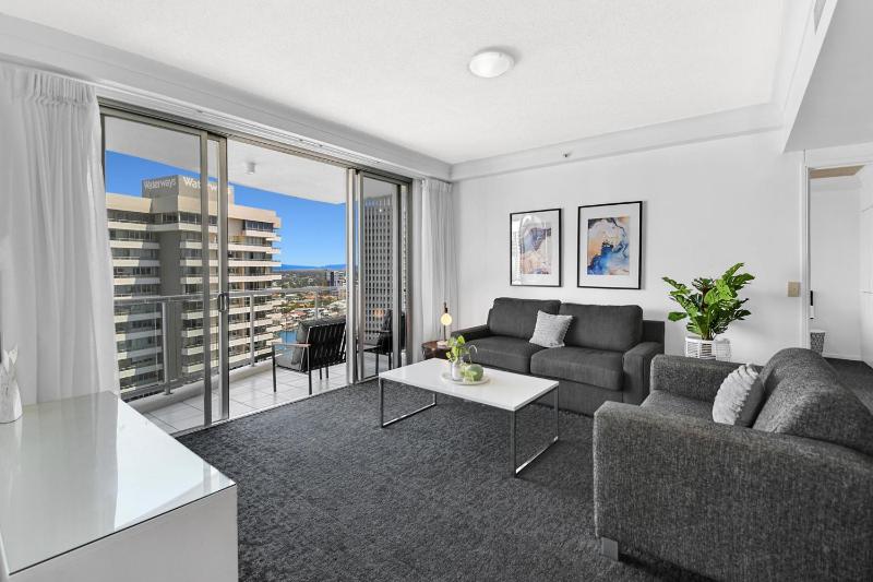 Apt 2177 - Chevron Towers - Surfers Paradise - image 13