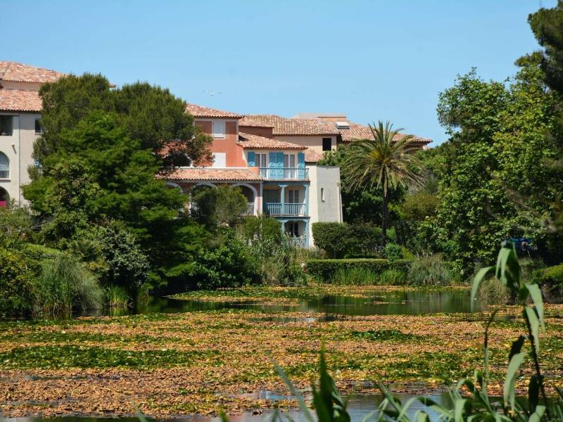 Maison Duplex 2 Chambres Vue Lac Six-Fours-les-Plages - FR-1-845-8 - image 9