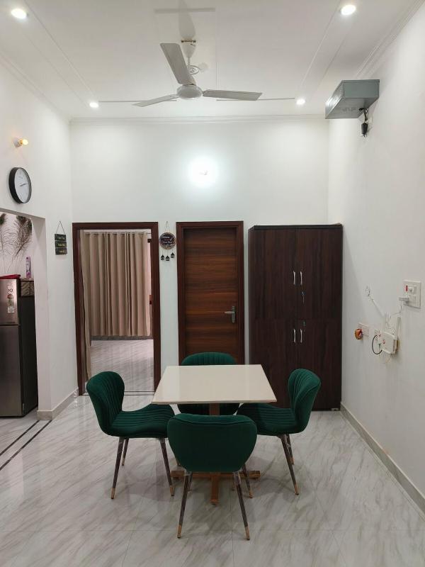 Elegant Abode - image 12