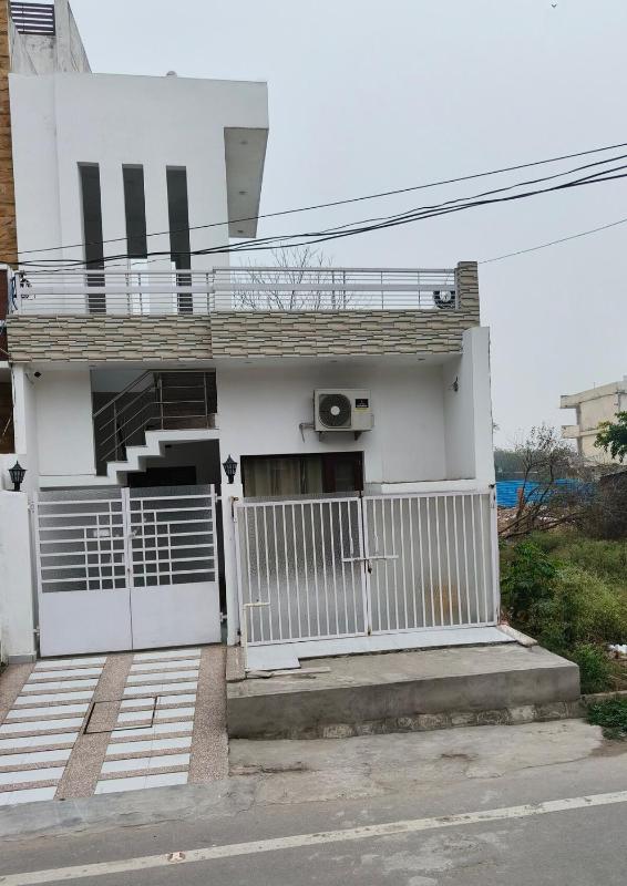 Elegant Abode - image 6