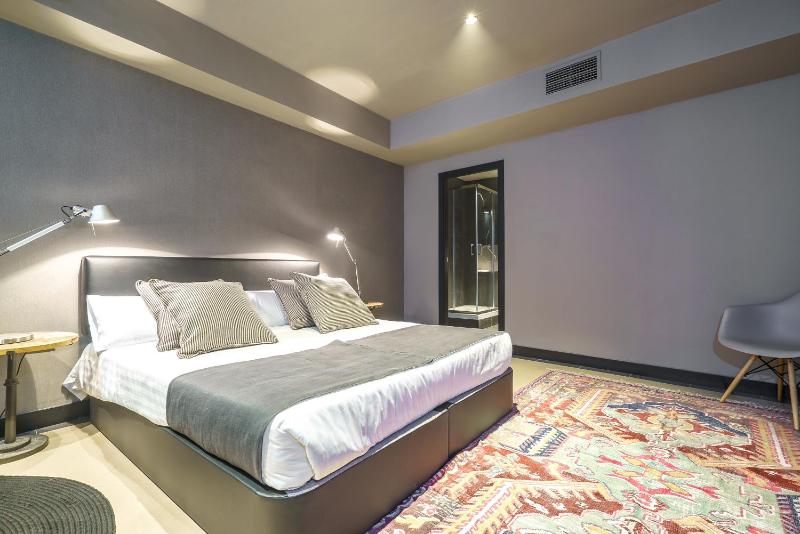 Valencia Luxury - Boutique Paz - image 2