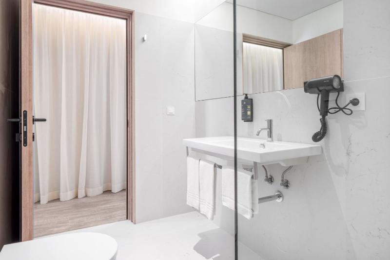 Moov Apartments Boavista - image 37