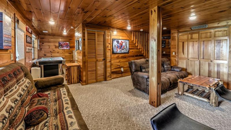 Cavalier Cabin - image 33