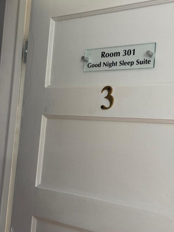 Good Night Sleep 1Bdrm 2 Queen Beds - image 3