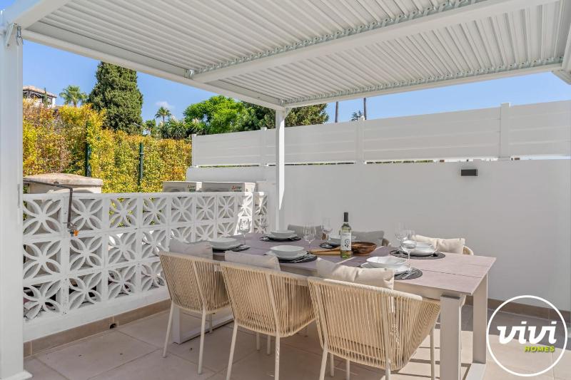 ViVi Homes - Montesol - Terrace - jacuzzi - sea view - image 13