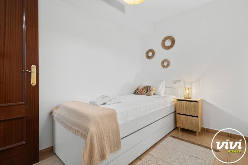ViVi Homes - Montesol - Terrace - jacuzzi - sea view - image 14