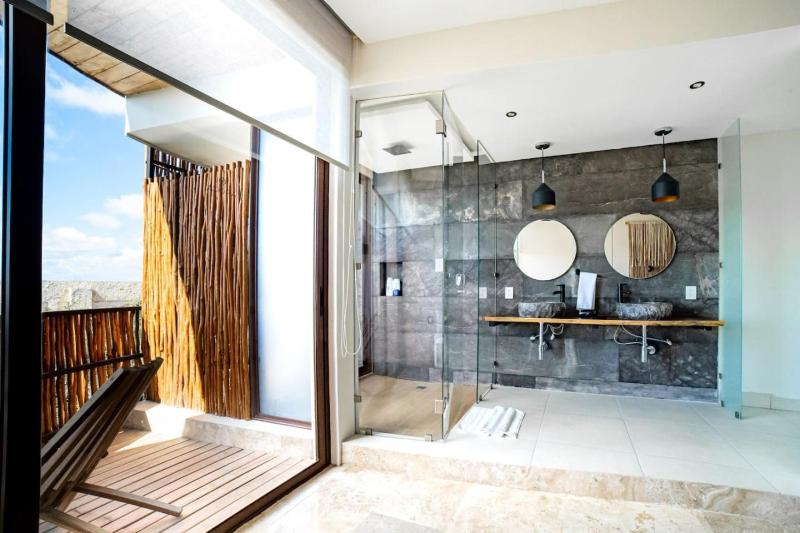 Amazing Luxury Studio with Cenote- - image 26