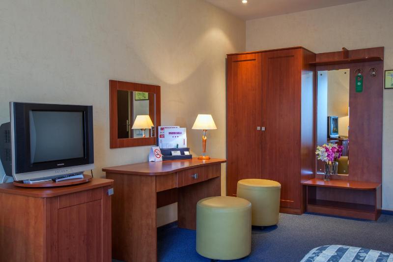 Superior Double Room image 2