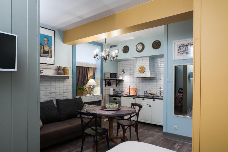 Superior Apartment image 1