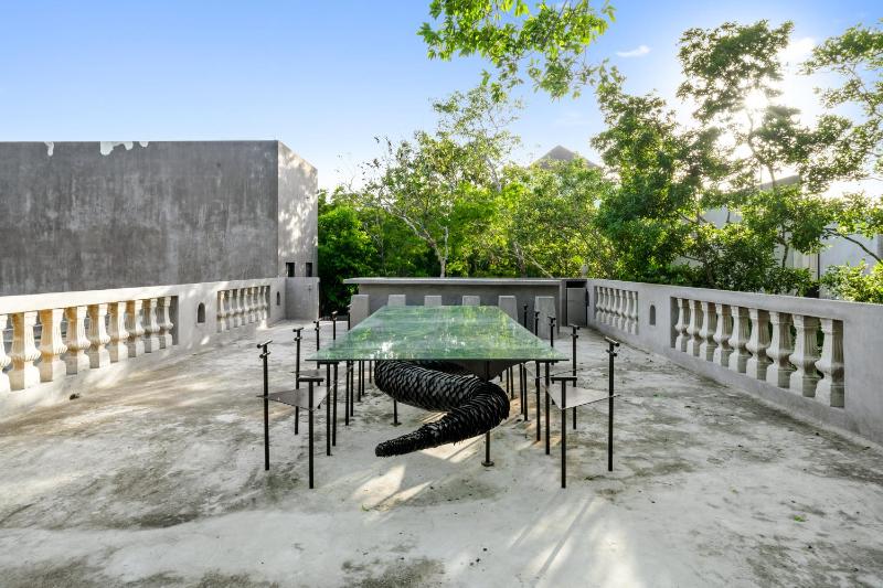Casa Halo - Mansion Nightclub Pool Sonos Gated Staff - image 8
