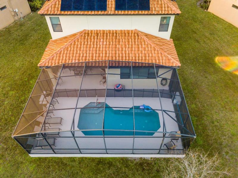 5BR Spacious Villa with Private Pool Near Disney - image 34