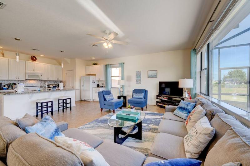 5BR Spacious Villa with Private Pool Near Disney - image 28