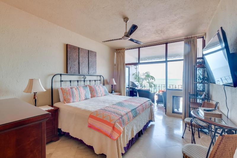 Resort Condo w/ Pool Access & Pacific Ocean Views! - image 6