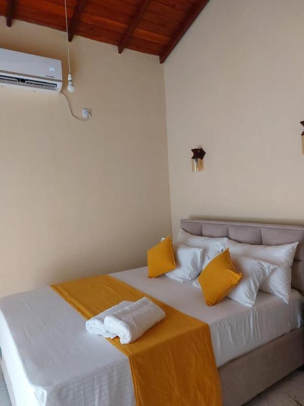 Solace Inn RESIDENCE - 5 Min Walk to Beach - image 21
