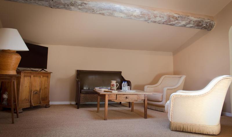 Superior Double or Twin Room image 4