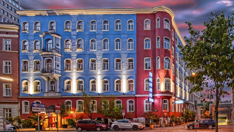 Hotel Urania - image 10