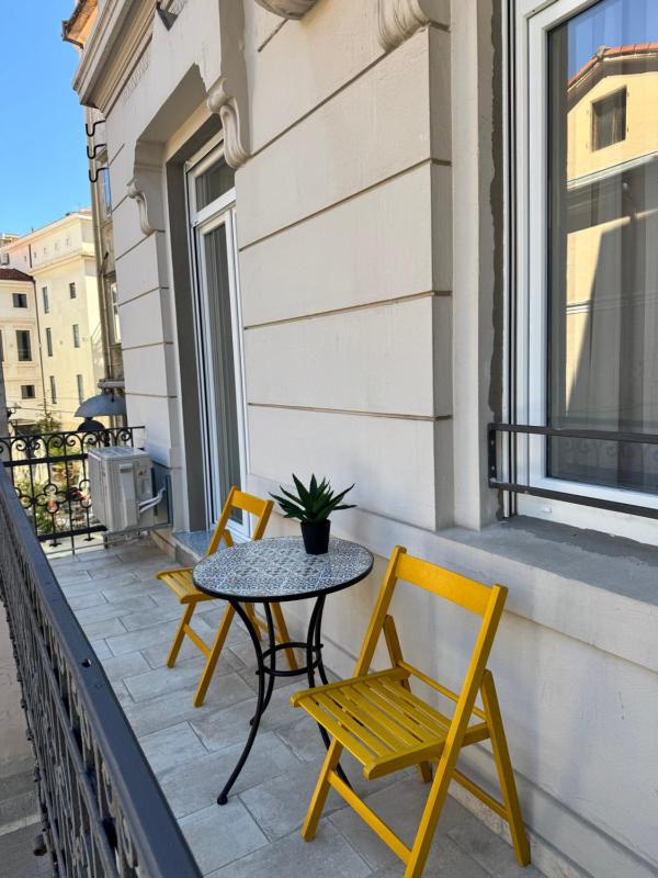 Marvie Apartments - image 19