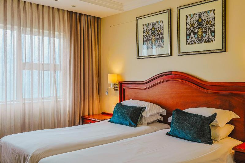 Premier Hotel Regent - image 16