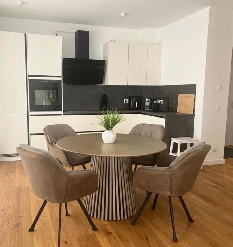 Kurzzeitwohnung Pier 6 Heiligenhafen - image 6