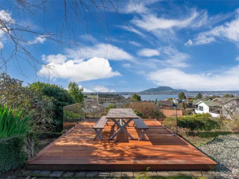 Acacia Horizons - Taupo Holiday Home - image 17