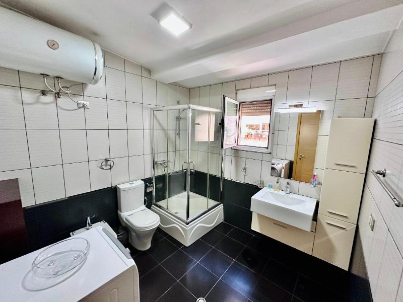 Soer Apartment - Tirana Center Veranda & Comfort - image 12