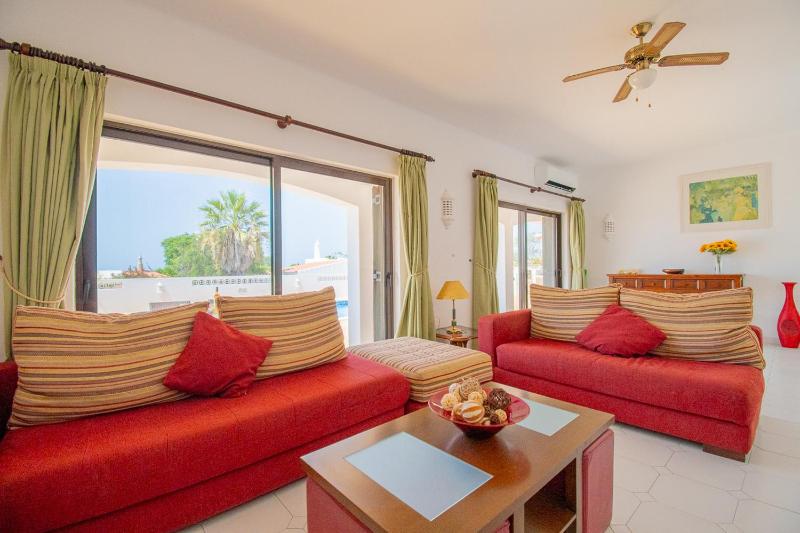Casa Amora Great holiday Villa in Vale do Milho - image 19