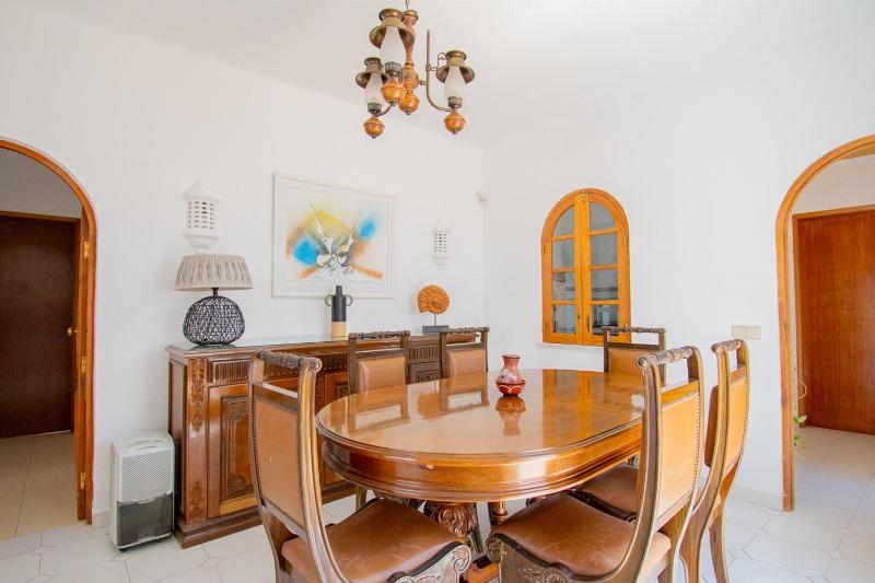 Casa Amora Great holiday Villa in Vale do Milho - image 5