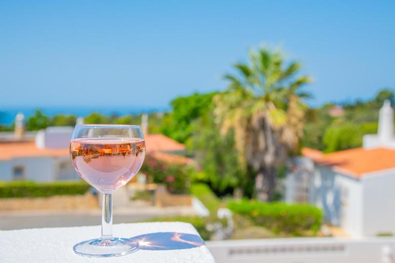 Casa Amora Great holiday Villa in Vale do Milho - image 40