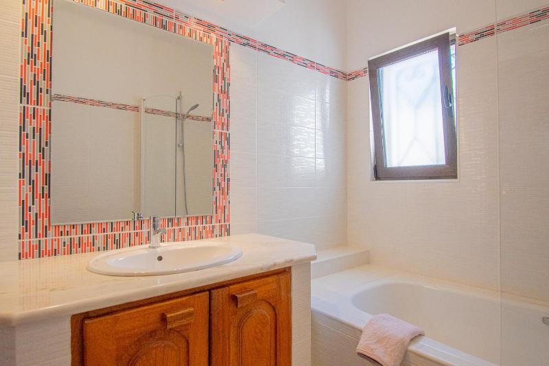 Casa Amora Great holiday Villa in Vale do Milho - image 32