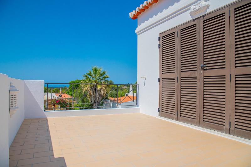 Casa Amora Great holiday Villa in Vale do Milho - image 23