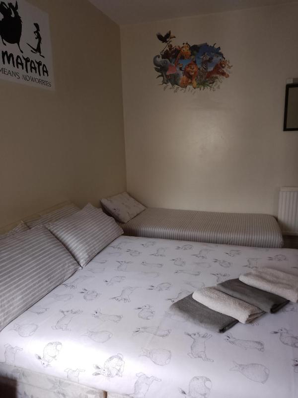 Meland (Families ONLY B&B) - image 17