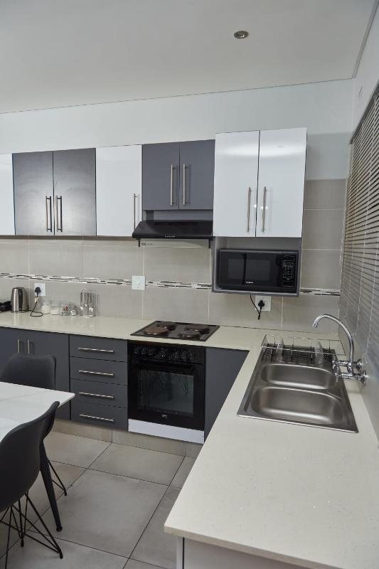 Mountain Drive Apartments - image 6