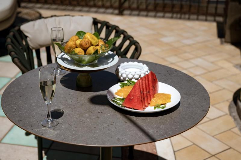 Villa Dei Melograni Boutique Hotel - image 10