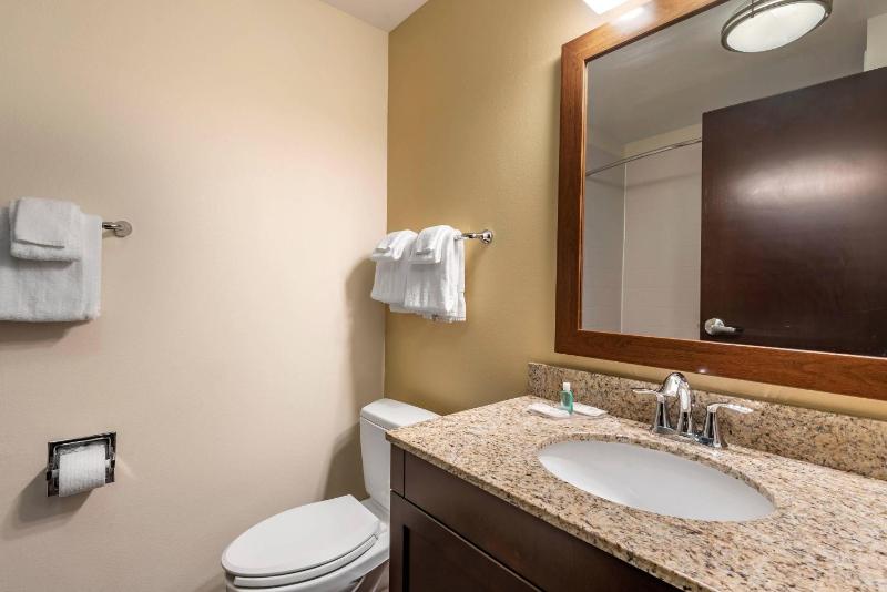 MainStay Suites Moab near Arches National Park - image 12