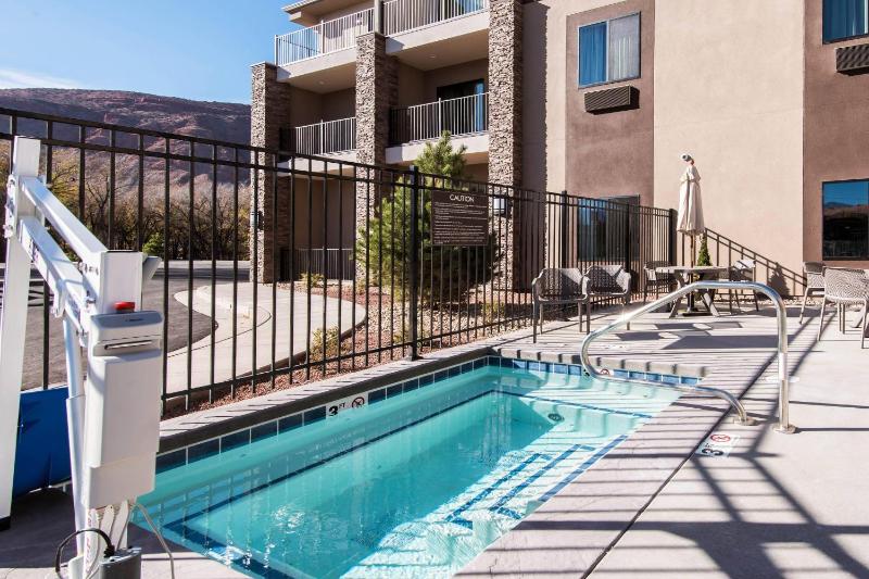 MainStay Suites Moab near Arches National Park - image 31