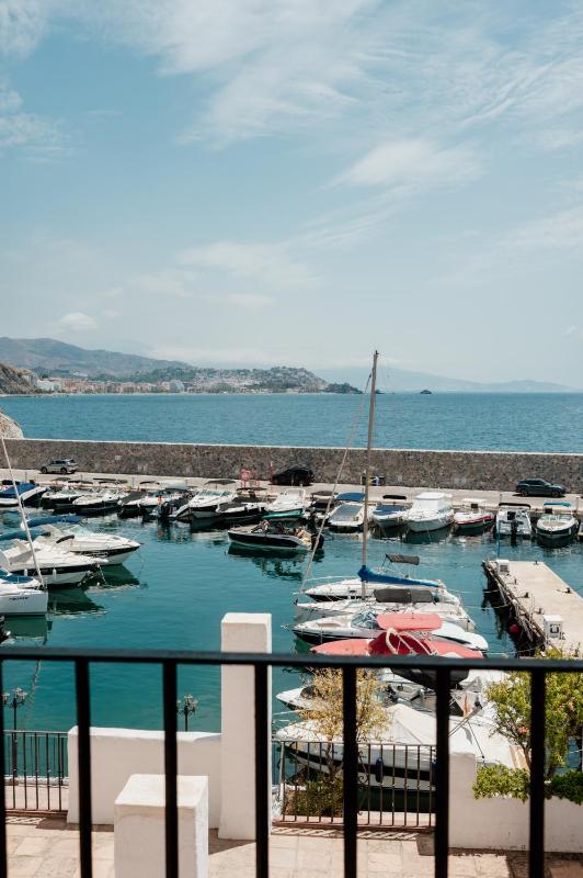 Apartamentos PUERTO MARINA DEL ESTE - image 39