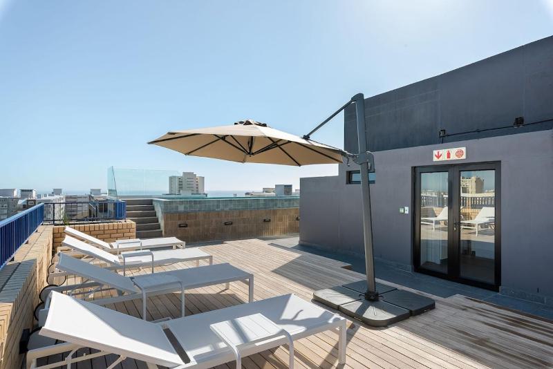 Stylish Sea Point Apartment - image 13