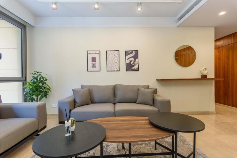 Solidere Lavish Apartments in Downtown Beirut - image 12