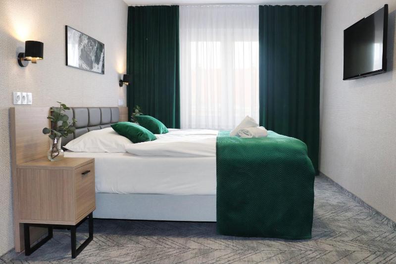 Hotel Polonia Centrum - image 11