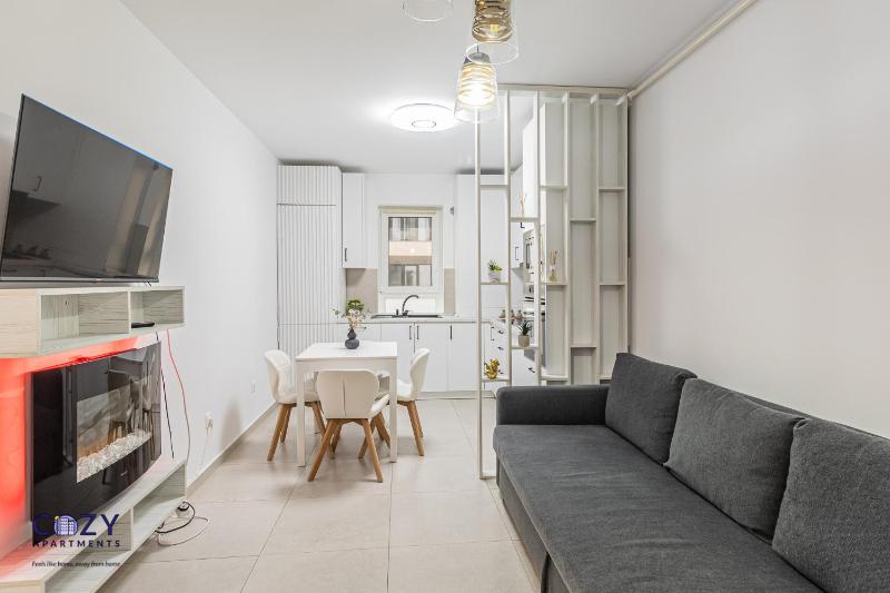 Cozy Qualis Apartments at Coresi Mall Brasov - image 3