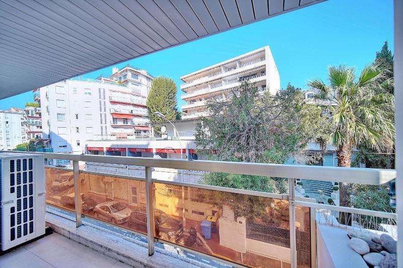 REF 1442 - Cannes Center - Apartment for rent - image 10