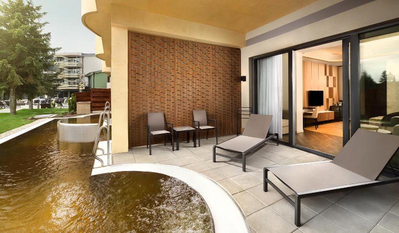Hotel Galeria Thermal Bešeňová - image 41