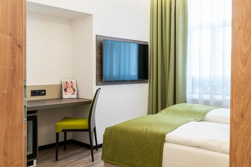 CHRIZZ Rooms - image 25
