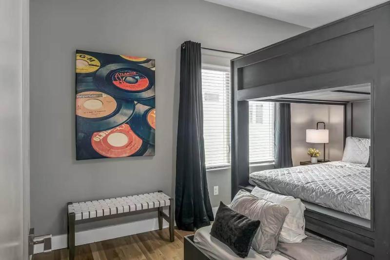 Two Luxe Nash Homes Rooftop Vibes - image 8